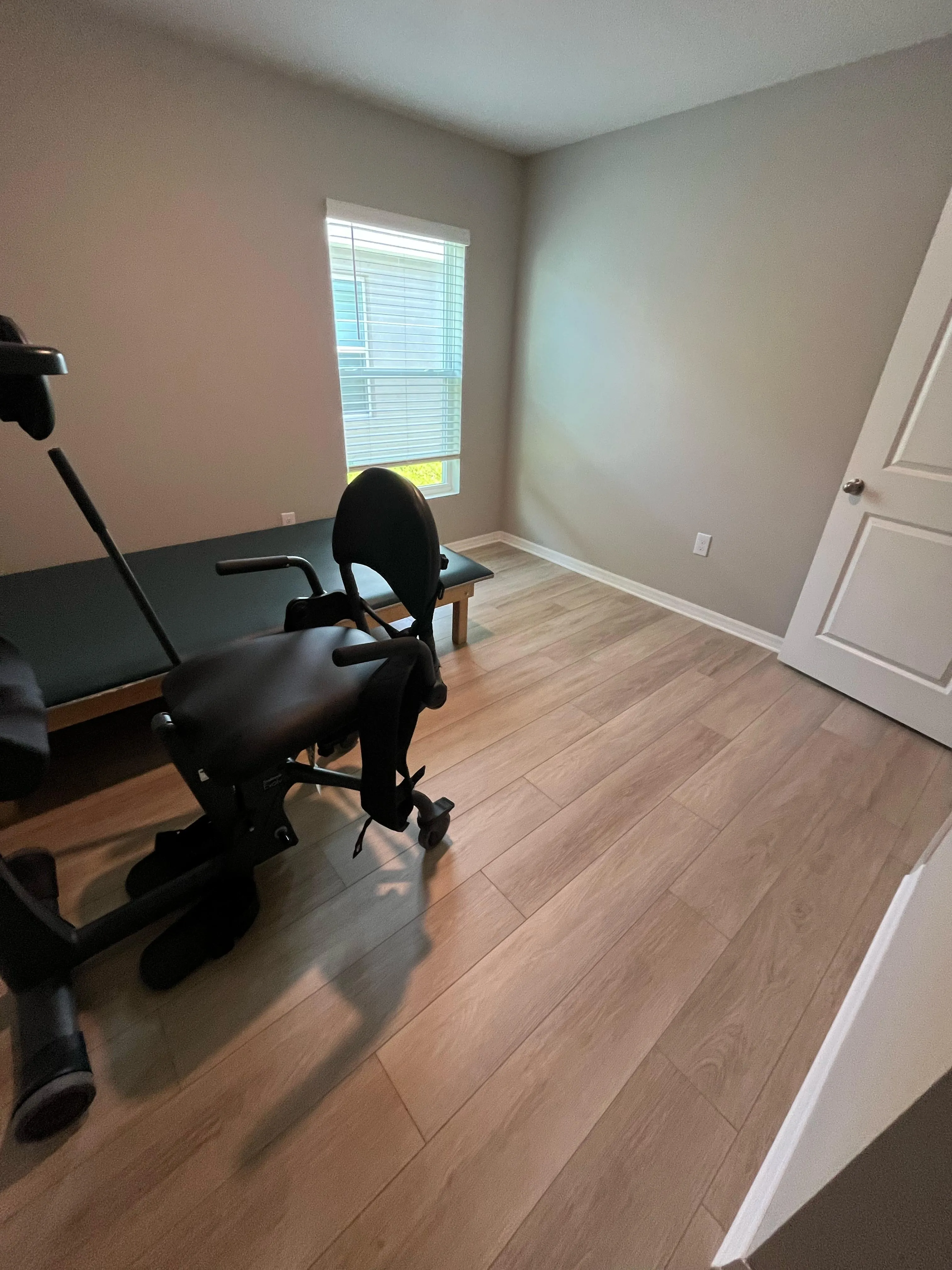 Lakeland Laminate Glow-Up — photo 5
